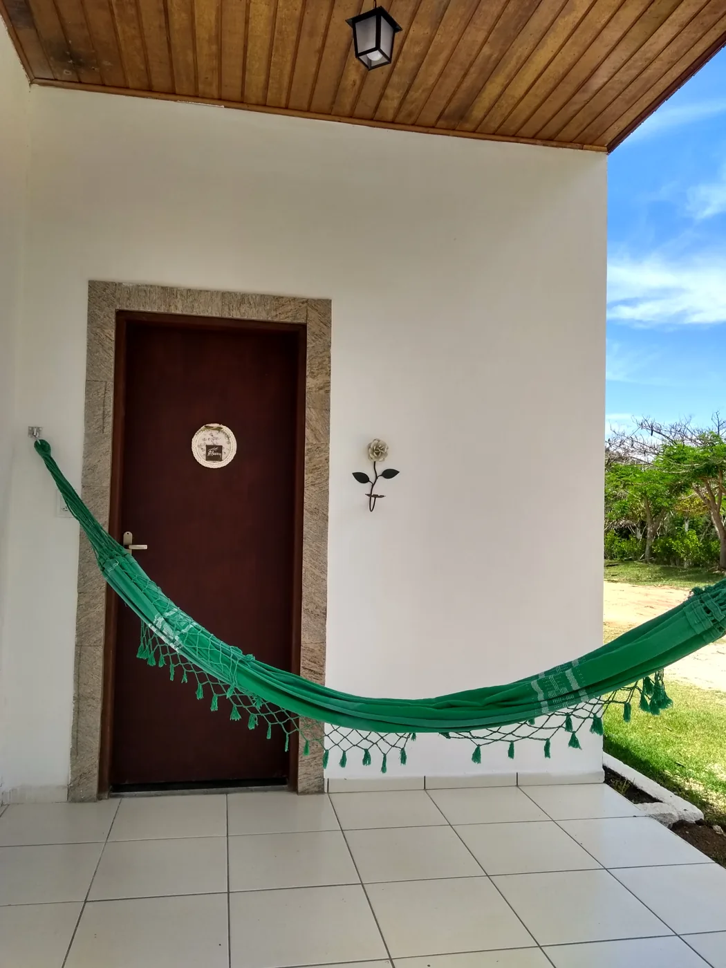 Varanda de chalé da Pousada Erva Doce